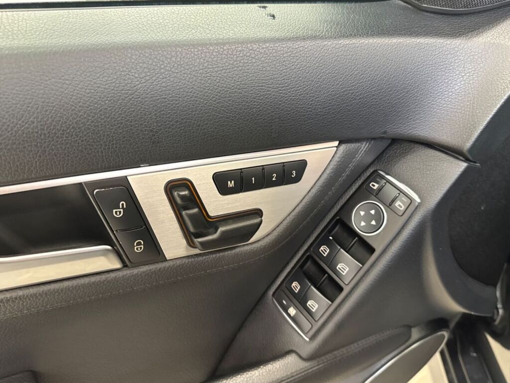 Mercedes-Benz C 2014 Harmaa