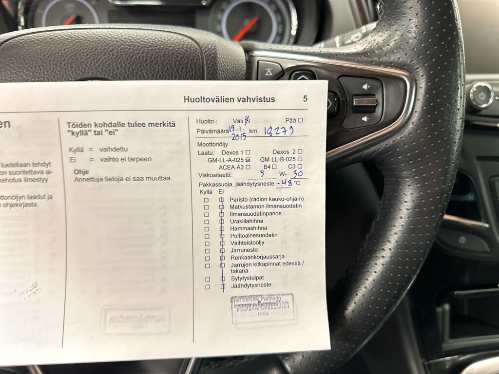 Opel Insignia 2014 Hopea