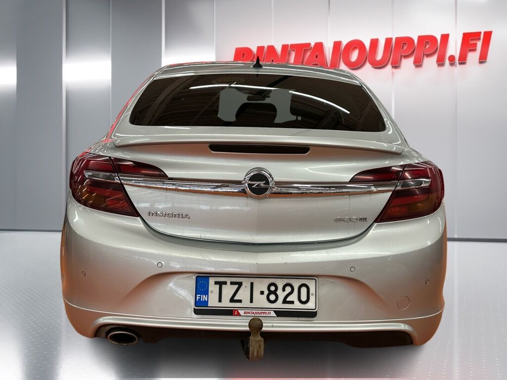 Opel Insignia 2014 Hopea