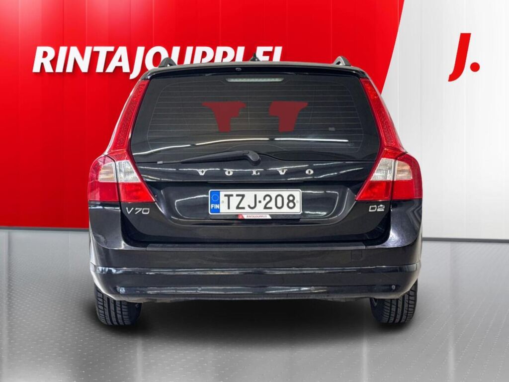 Volvo V70 2013 Musta