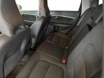 Volvo V70 2013 Musta