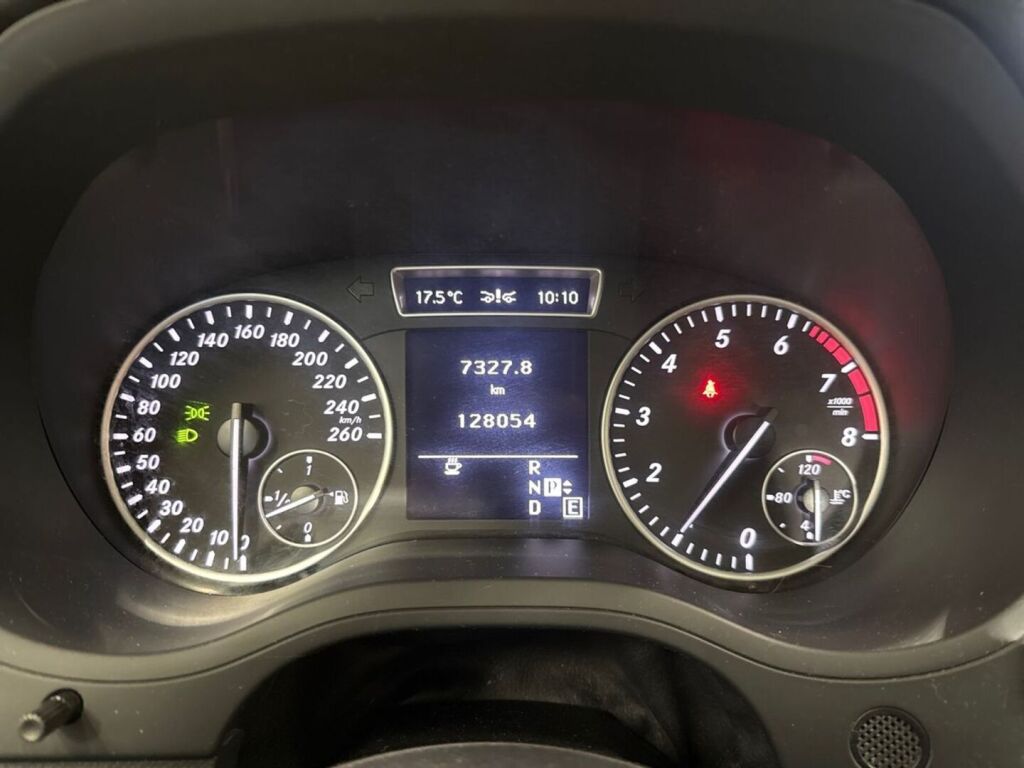 Mercedes-Benz B 2013 Harmaa