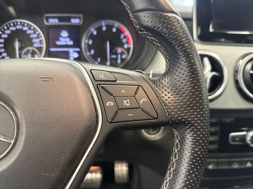 Mercedes-Benz B 2013 Harmaa
