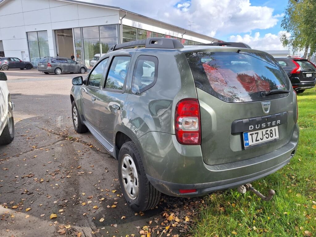 Dacia Duster dCi 110 4x4 Laureate 2014, kuva 4/6