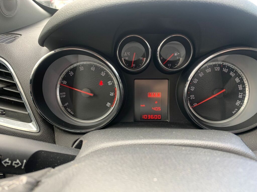 Opel Mokka 2014 Ruskea (beige)
