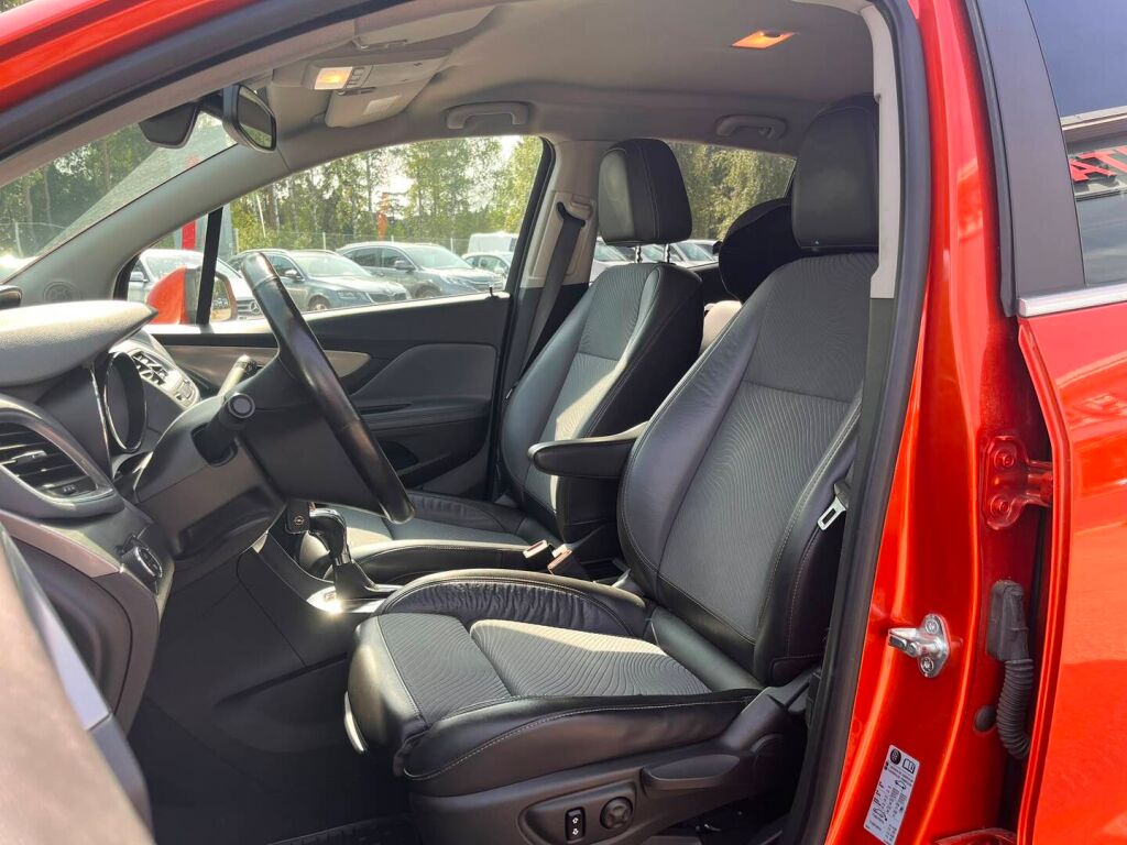 Opel Mokka 2014 Oranssi