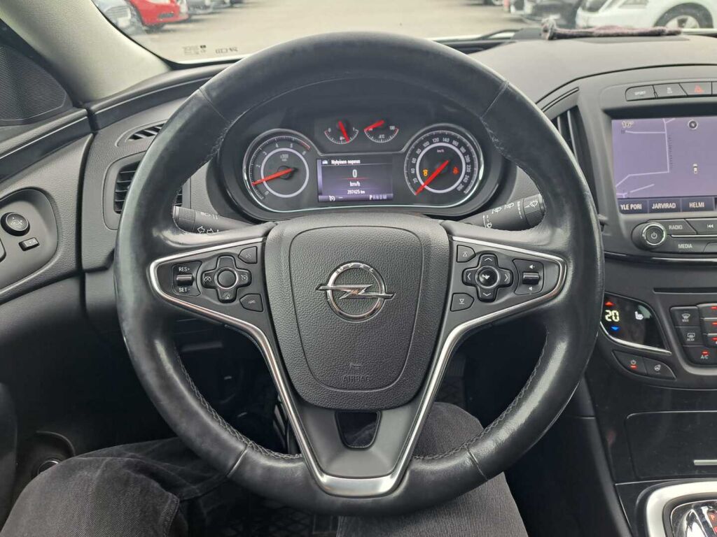 Opel Insignia 2014 Valkoinen