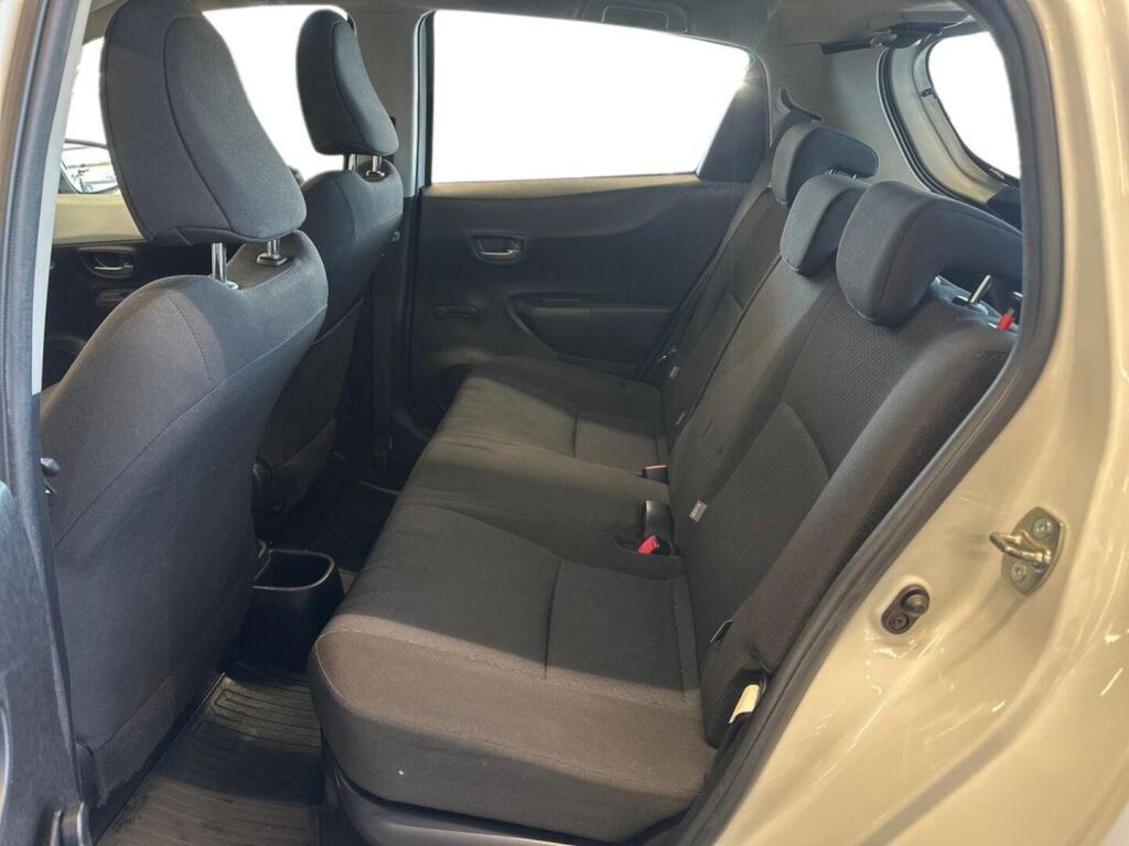 Toyota Yaris 2014 Valkoinen