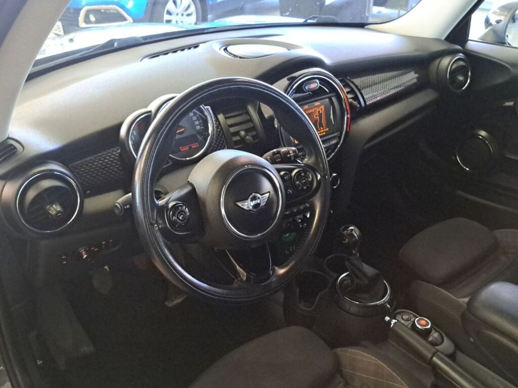 Mini Hatchback 2015 Harmaa