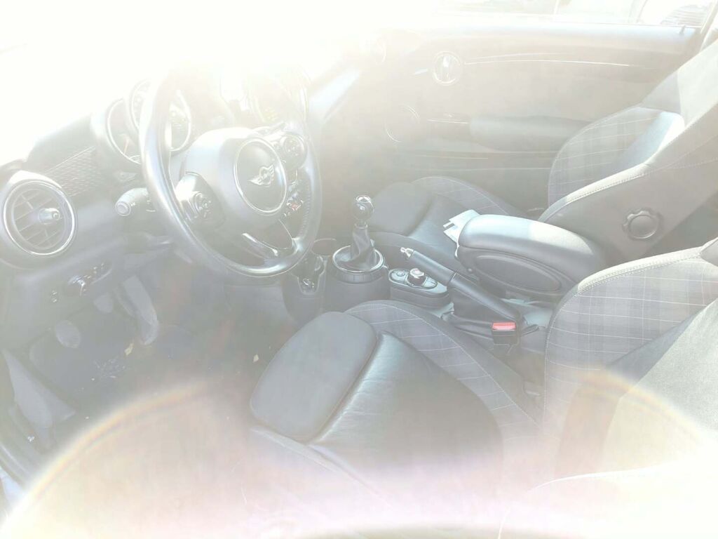 Mini Hatchback 2015 Harmaa