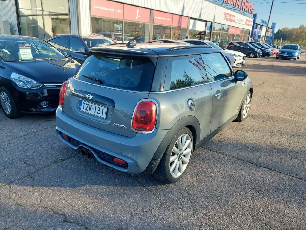 Mini Hatchback 2015 Harmaa