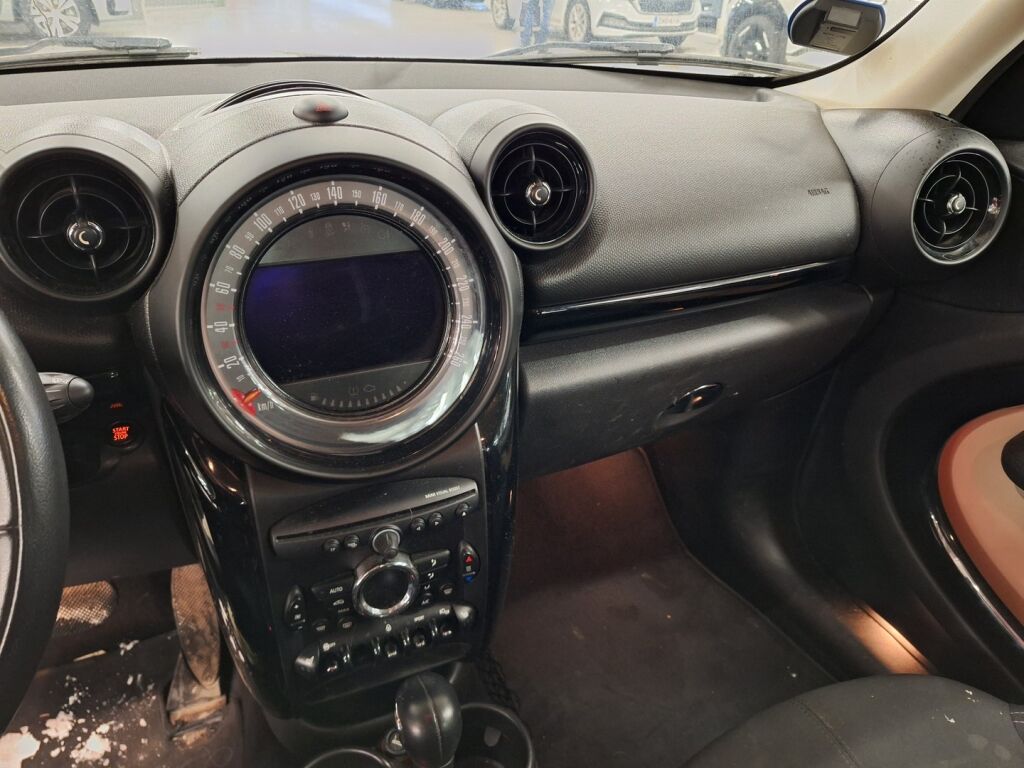 Mini Countryman 2015 Vihreä