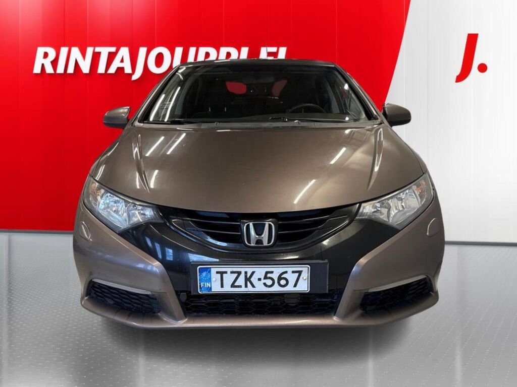 Honda Civic 2015 Ruskea (beige)