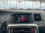 Volvo V60 2014 Musta