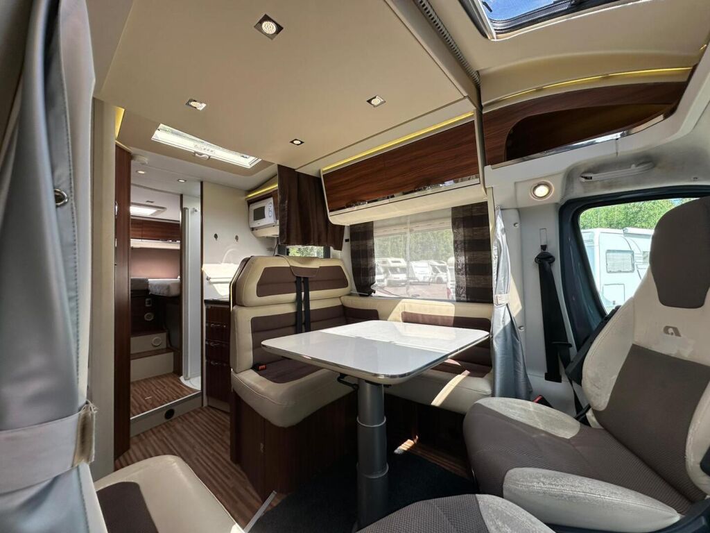 Adria Matrix Plus 670 SL 2015 Harmaa