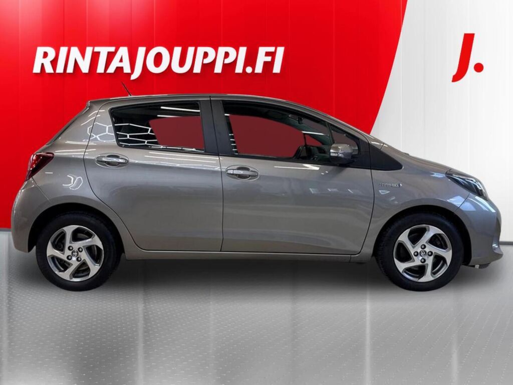 Toyota Yaris 2015 Ruskea (beige)