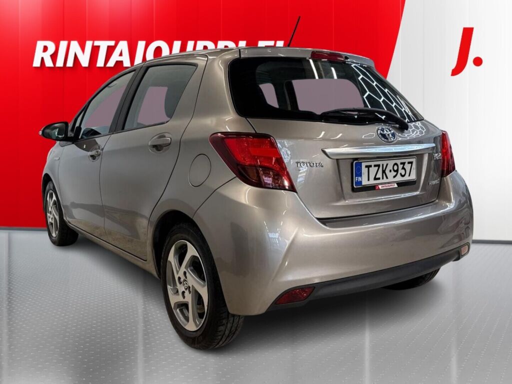 Toyota Yaris 2015 Ruskea (beige)