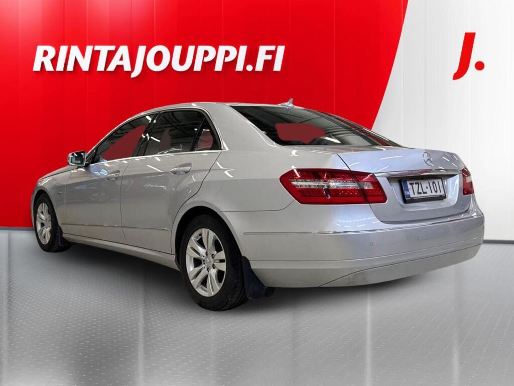 Mercedes-Benz E 2010 Harmaa