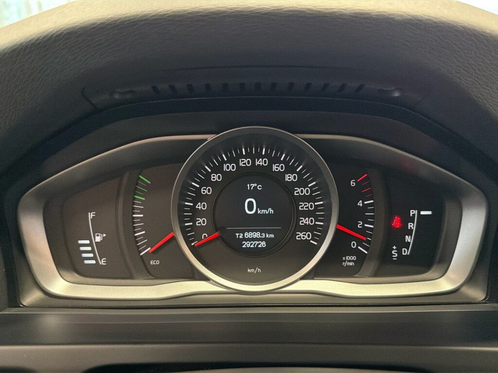 Volvo V60 2014 Sininen