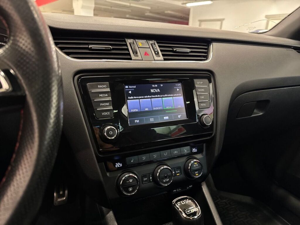 Skoda Octavia 2014 Valkoinen