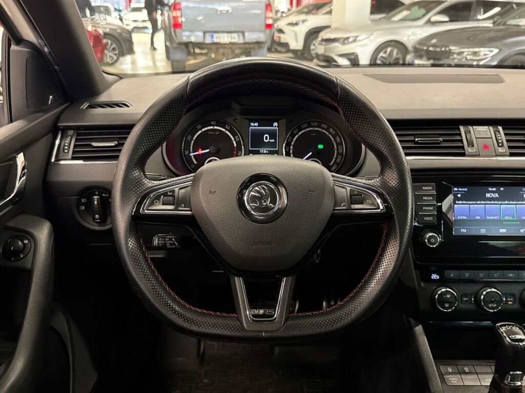 Skoda Octavia 2014 Valkoinen