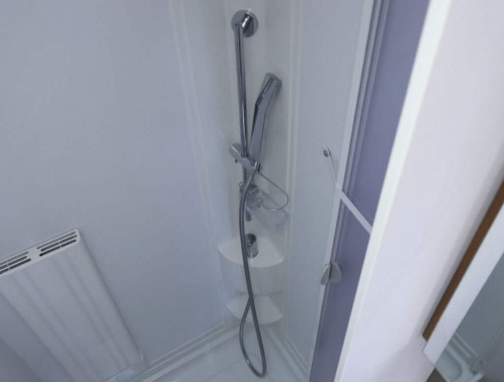 Adria Coral Plus 650 SF 2014 Valkoinen