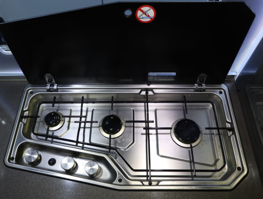 Adria Coral Plus 650 SF 2014 Valkoinen