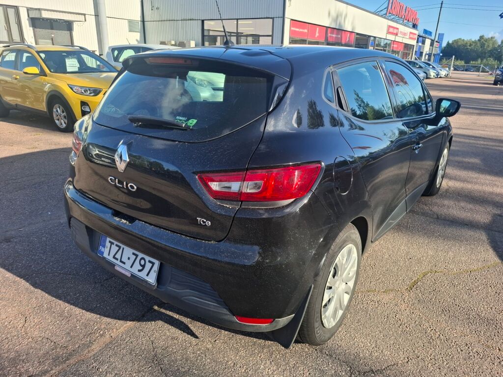 Renault Clio 2015 Musta