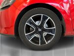 Renault Clio 2015 Punainen