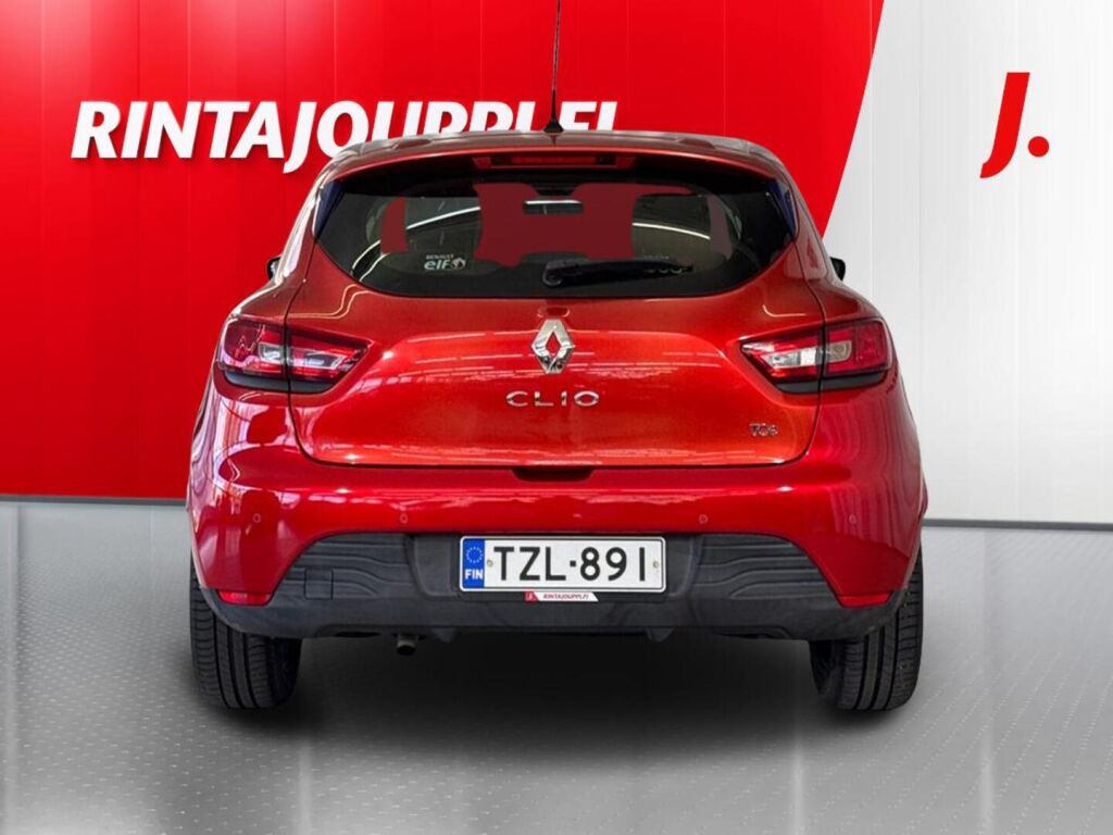 Renault Clio 2015 Punainen