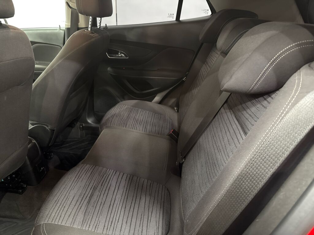 Opel Mokka 2014 Punainen