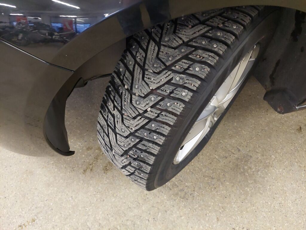 Peugeot 308 2015 Musta