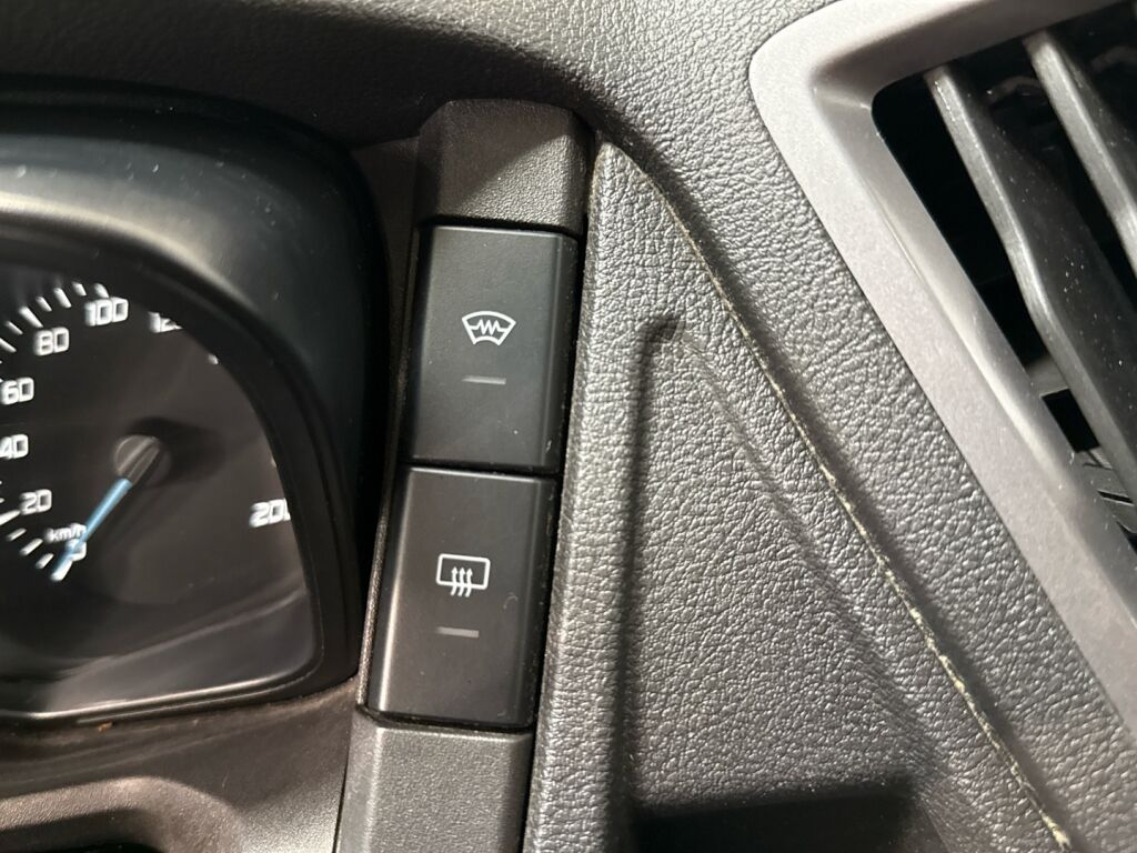 Ford Transit 2015 Valkoinen