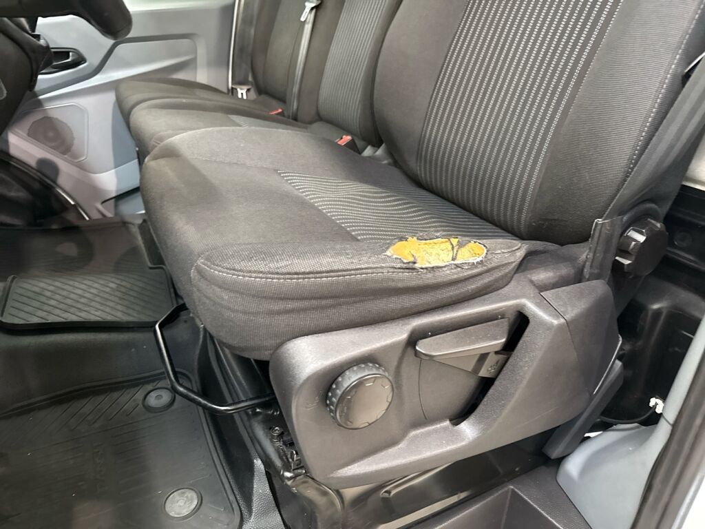 Ford Transit 2015 Valkoinen