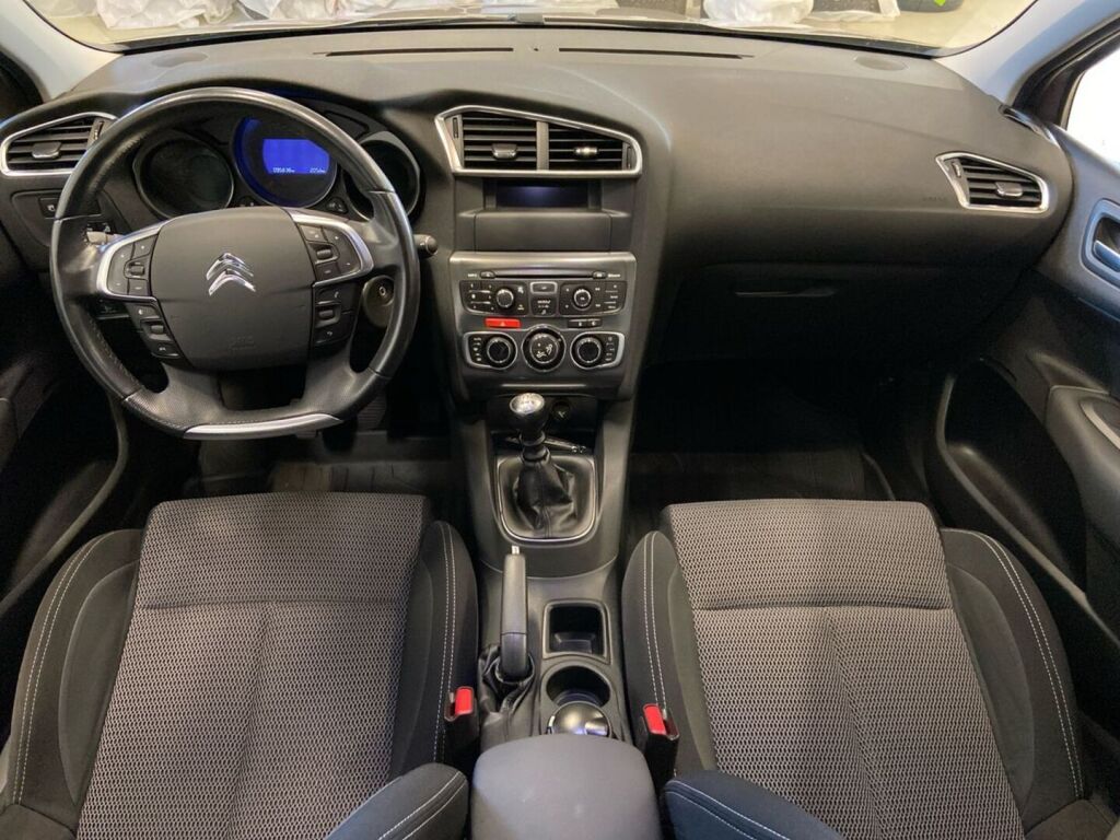 Citroen C4 2015 Ruskea (beige)