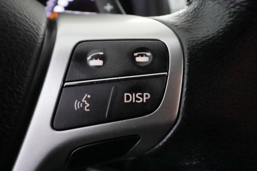 Toyota Avensis 2014 Harmaa