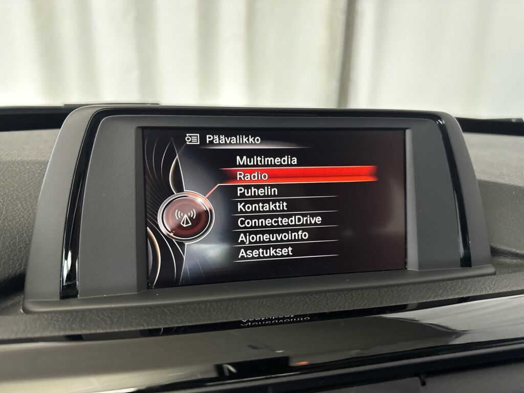 BMW 320 Gran Turismo 2015 Musta