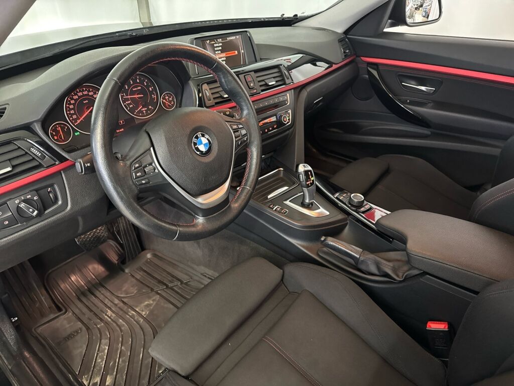 BMW 320 Gran Turismo 2015 Musta