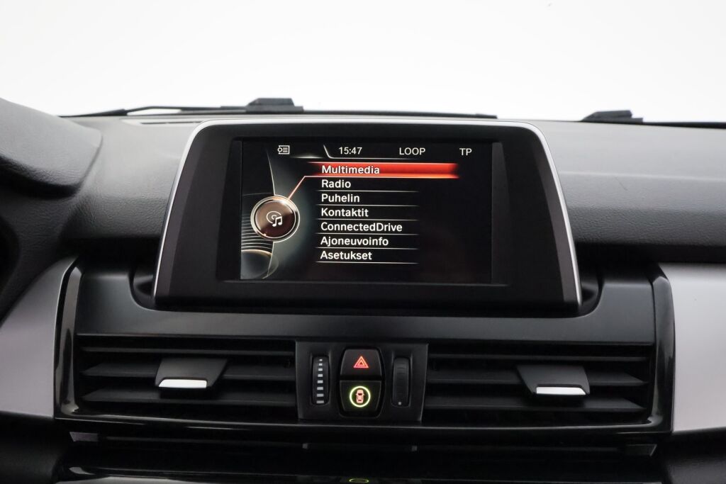 BMW 218 2014 Valkoinen