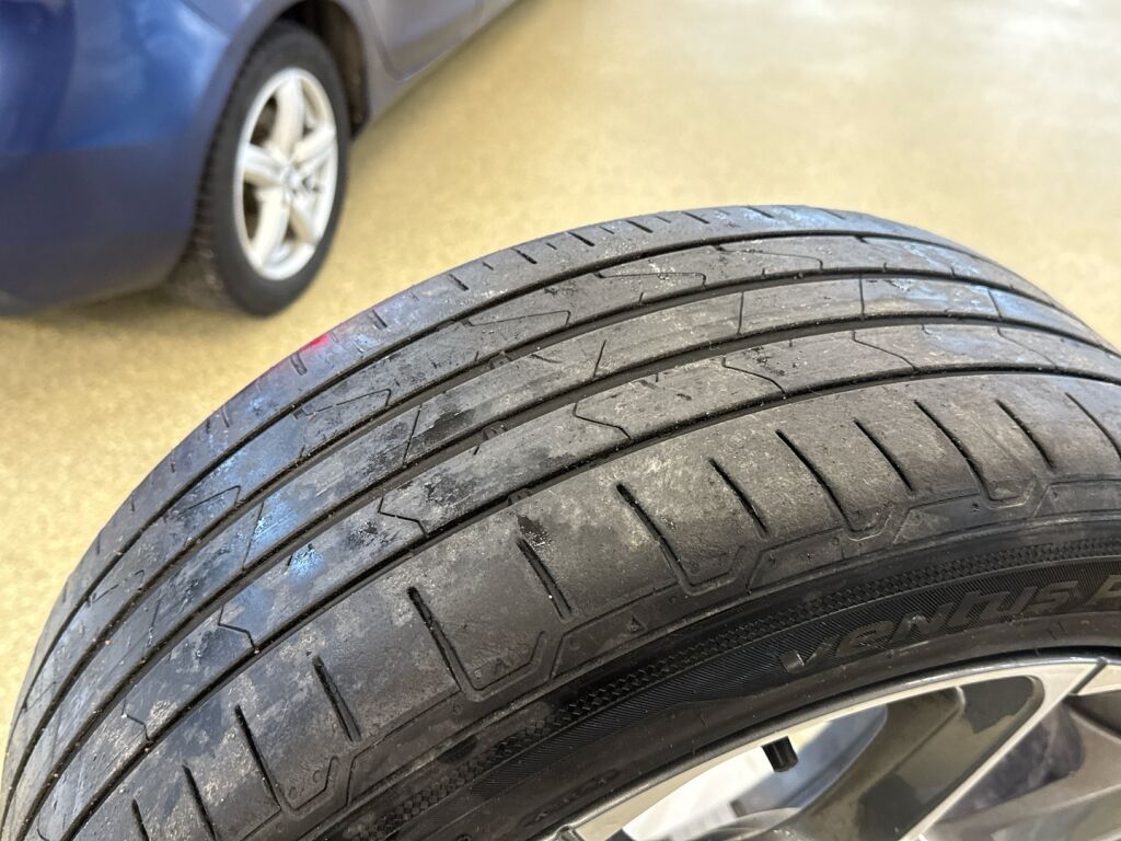 Volvo V40 2015 Sininen