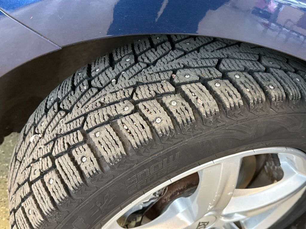 Volvo V40 2015 Sininen