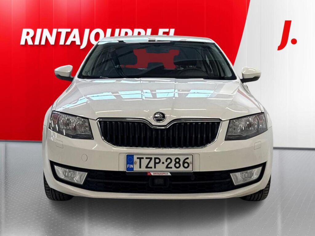 Skoda Octavia 2015 Valkoinen