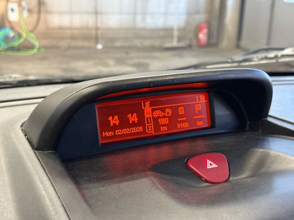 Toyota Proace 2016 Musta