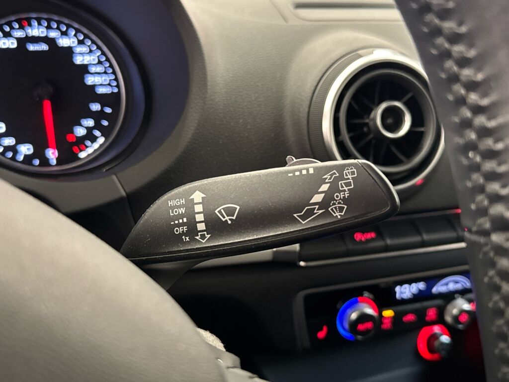 Audi A3 2015 Valkoinen