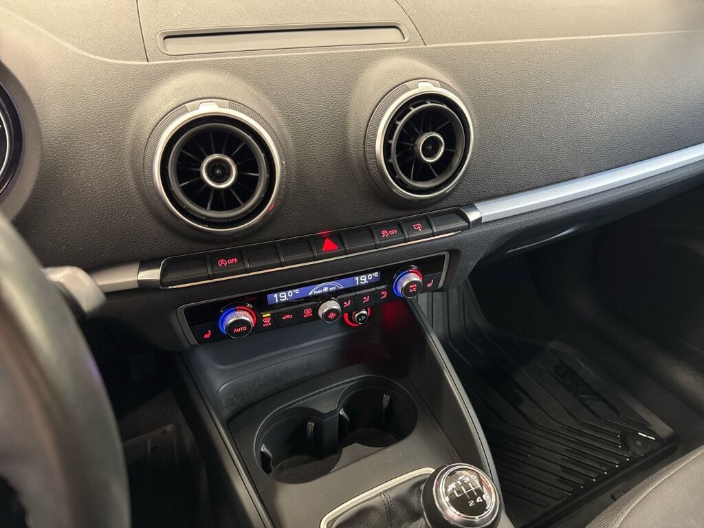 Audi A3 2015 Valkoinen