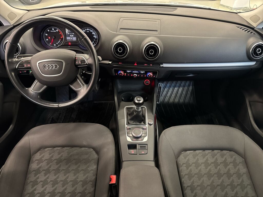 Audi A3 2015 Valkoinen
