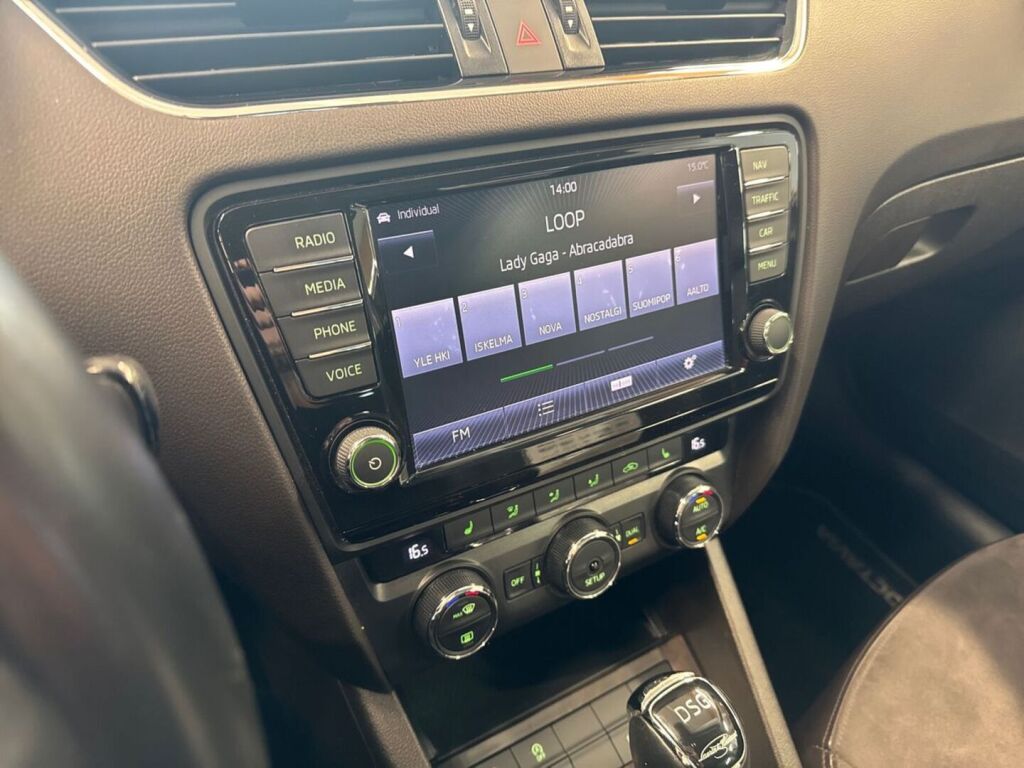 Skoda Octavia 2015 Metallinhohto Ruskea (beige)