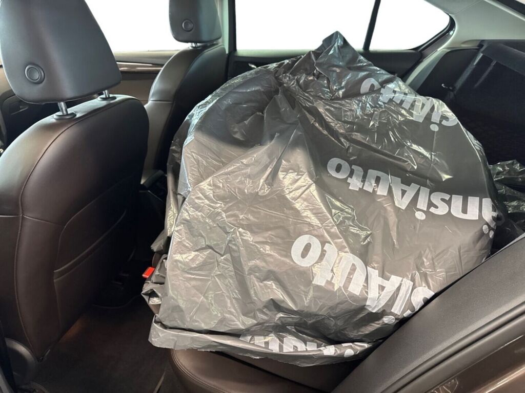 Skoda Octavia 2015 Metallinhohto Ruskea (beige)