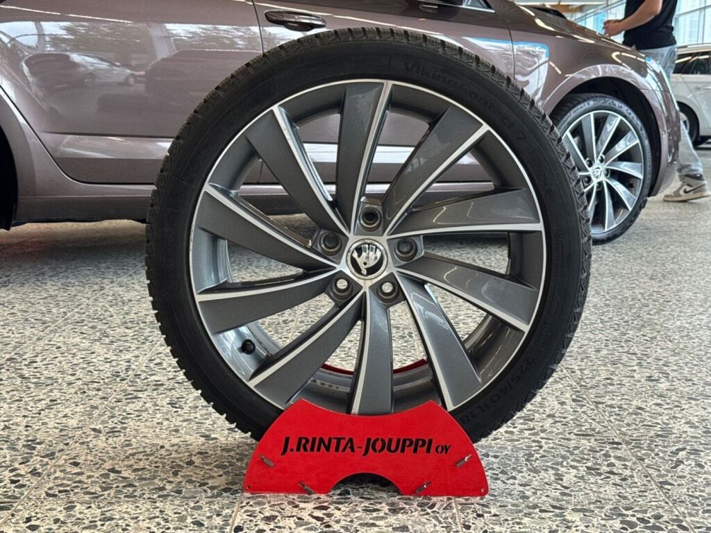 Skoda Octavia 2015 Metallinhohto Ruskea (beige)