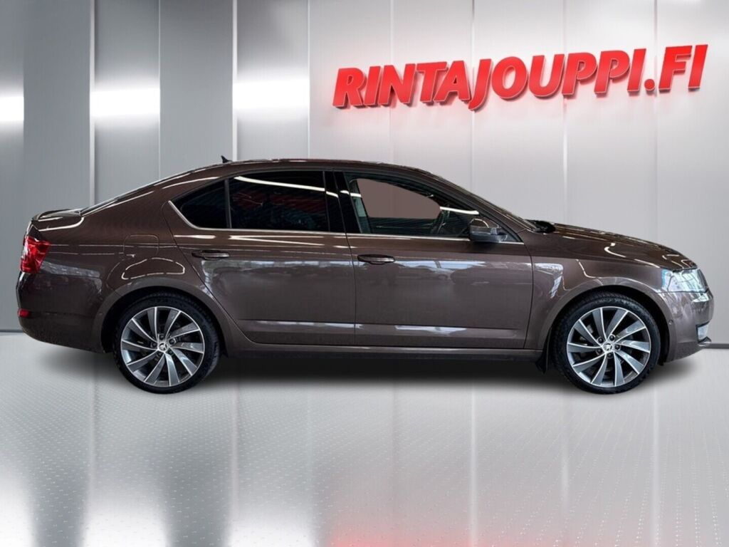 Skoda Octavia 2015 Metallinhohto Ruskea (beige)